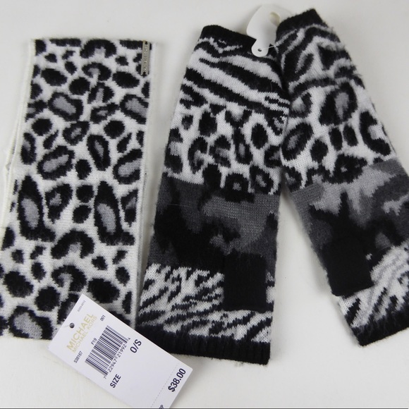 Michael Kors Leopard Headband Fingerless Glove Set - Picture 8 of 9